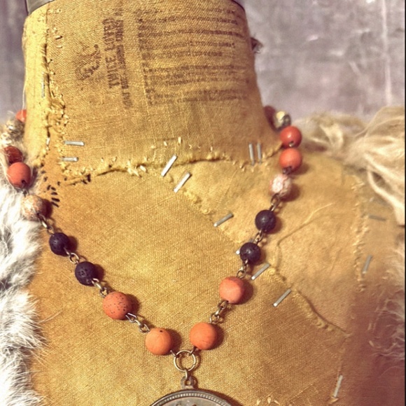 raven head rosary - Picture 3 of 16